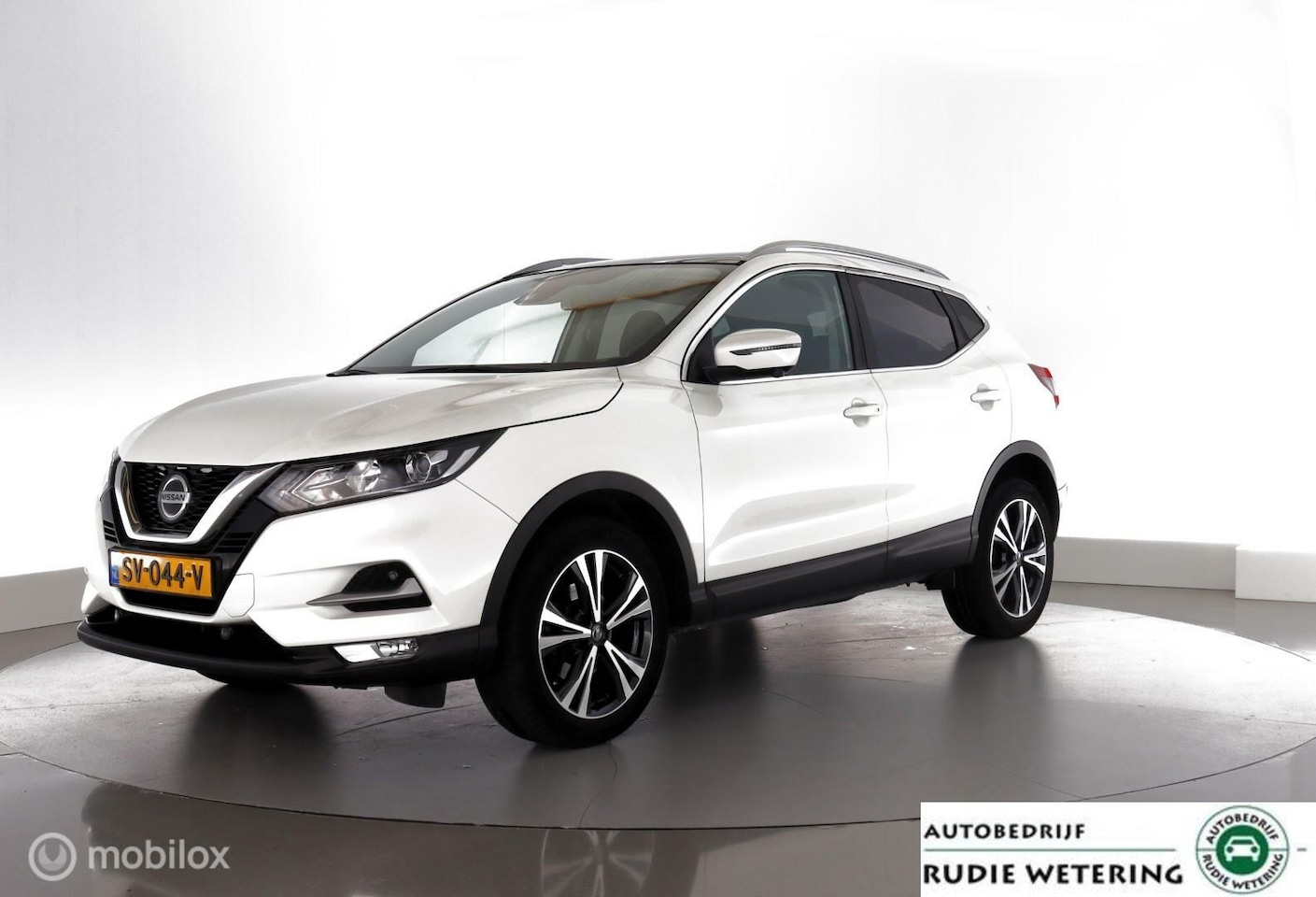 Nissan Qashqai - 1.2 N-Connecta 116pk NL-auto|pano|360cam|dab|nav|lmv18 - AutoWereld.nl