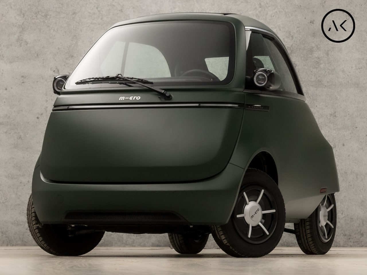 Micro Microlino - L7 Competizione 10.5 kWh (LEASE 250,- P/M, DIRECT LEVERBAAR, NIEUW, VERSIE 2, LONDON MATT - AutoWereld.nl