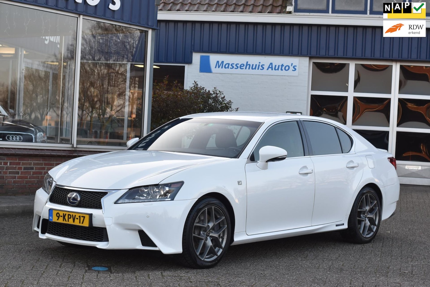 Lexus GS - 450h F Sport Line NL-auto Dealerauto Leer 3.5 V6 357pk HUD LED Nwe APK - AutoWereld.nl