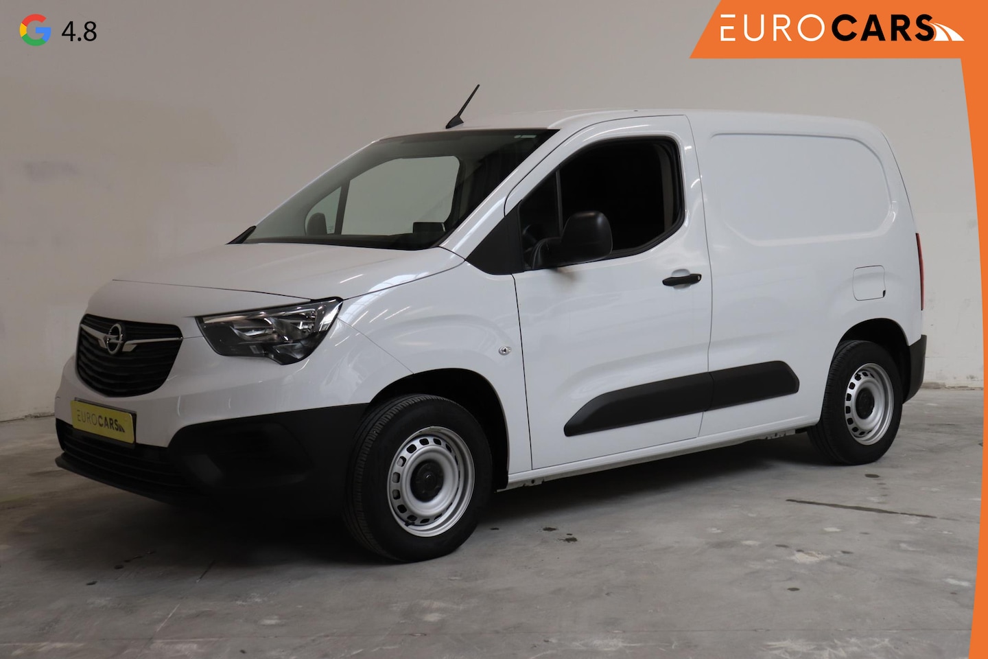 Opel Combo - 1.5D L1H1 Standaard Airco Navi Apple Carplay/Android Auto Trekhaak Cruise Control - AutoWereld.nl