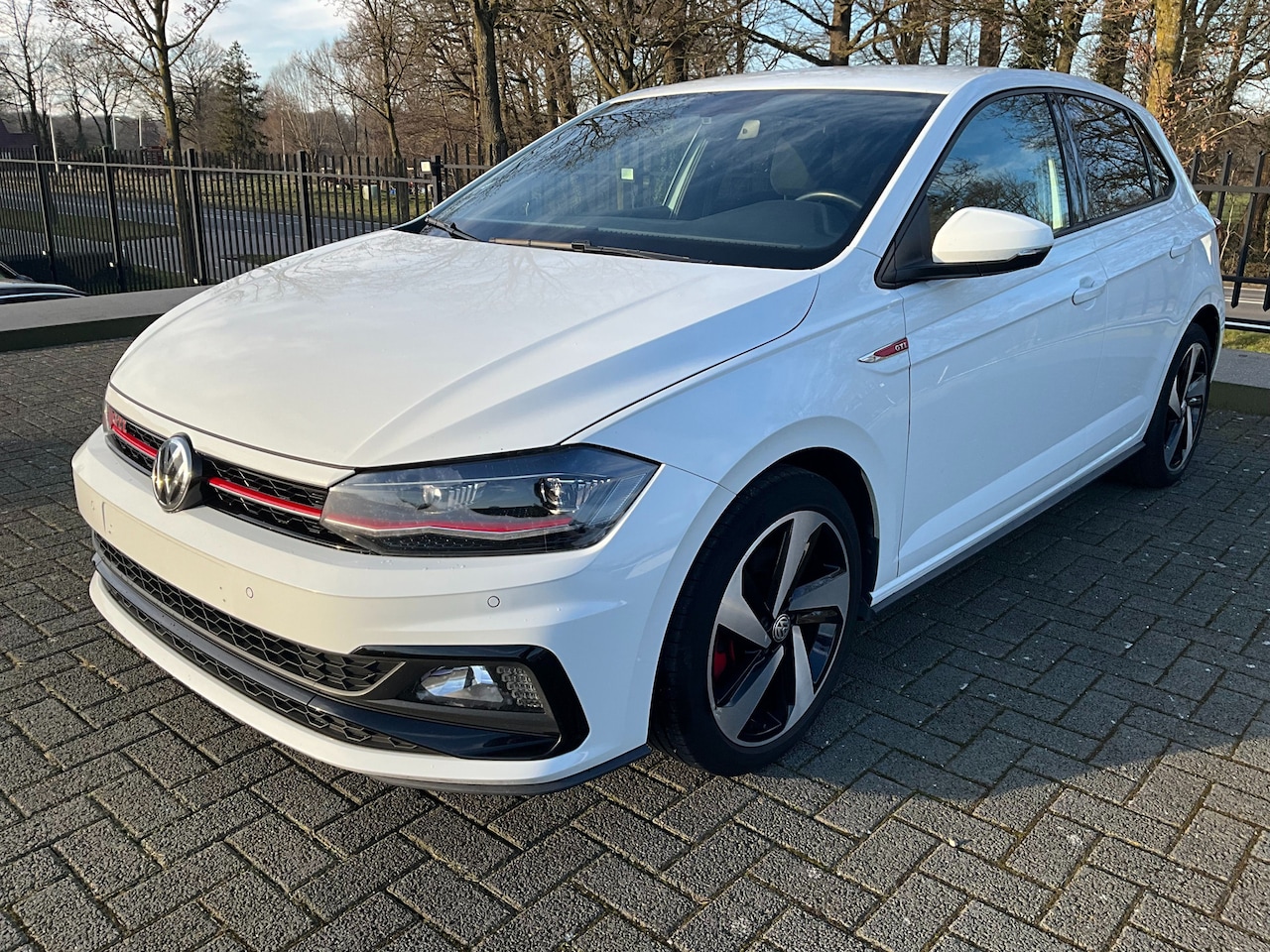 Volkswagen Polo - 2.0 TSI GTI 2.0 TSi GTi - AutoWereld.nl