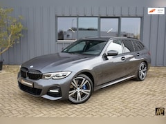 BMW 3-serie Touring - 330e 292pk M Sport High Executive * LiveCockpit * Performance remmen * 19" Individual * Ha