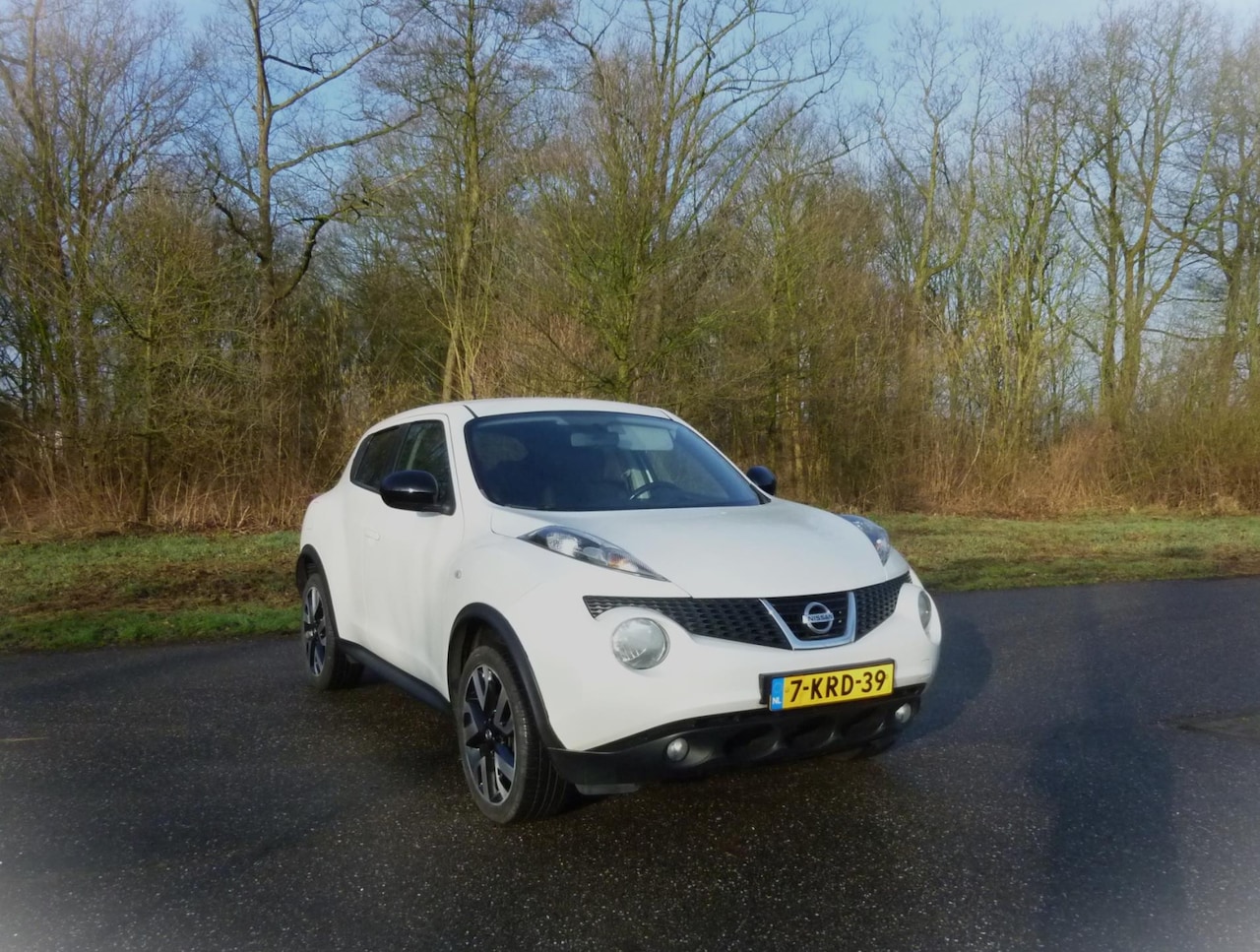 Nissan Juke - 1.6 Connect Edition . Airco . LMV . Navigatie . Camera . enz - AutoWereld.nl