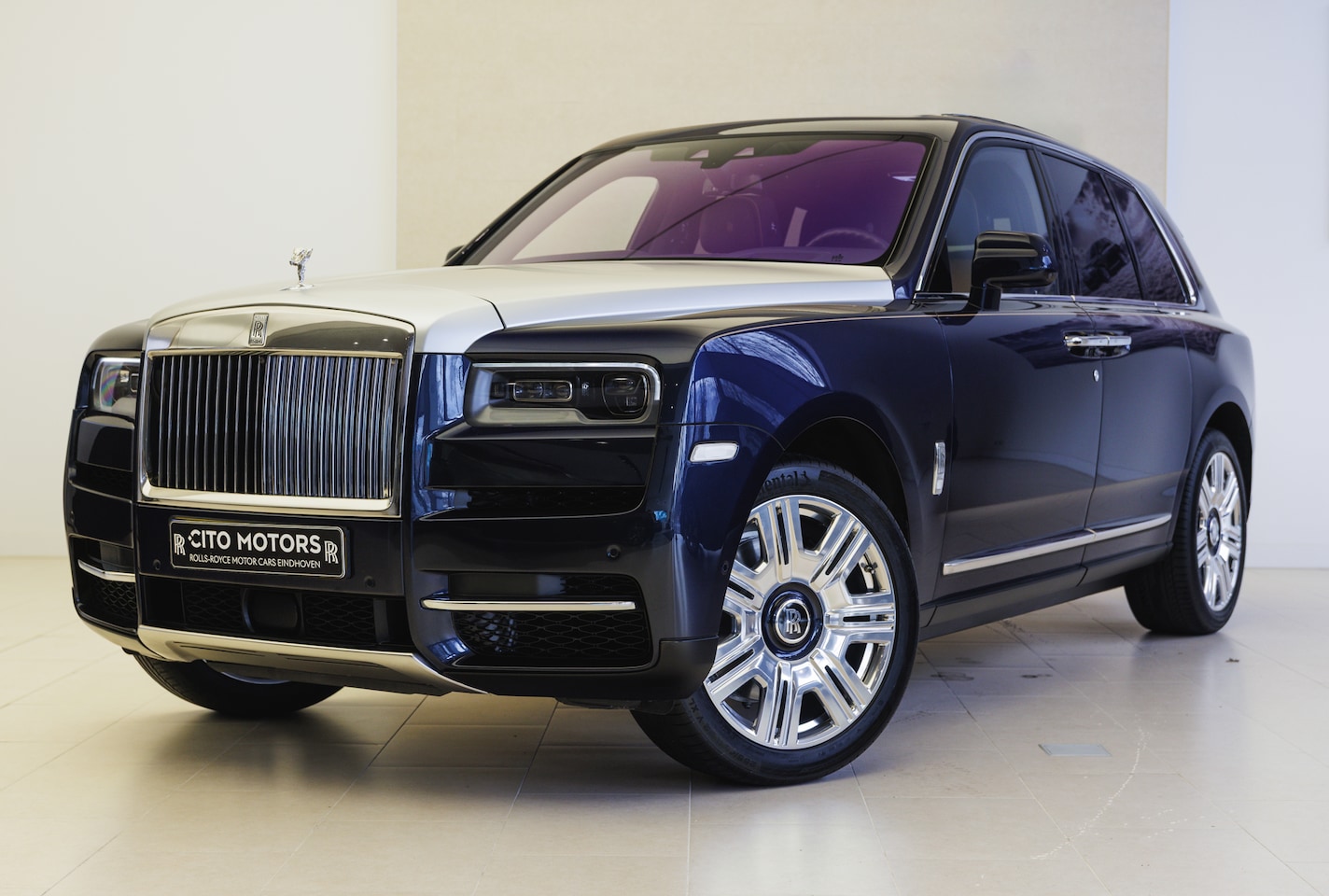 Rolls-Royce Cullinan - 6.75 V12 6.75 V12 - AutoWereld.nl