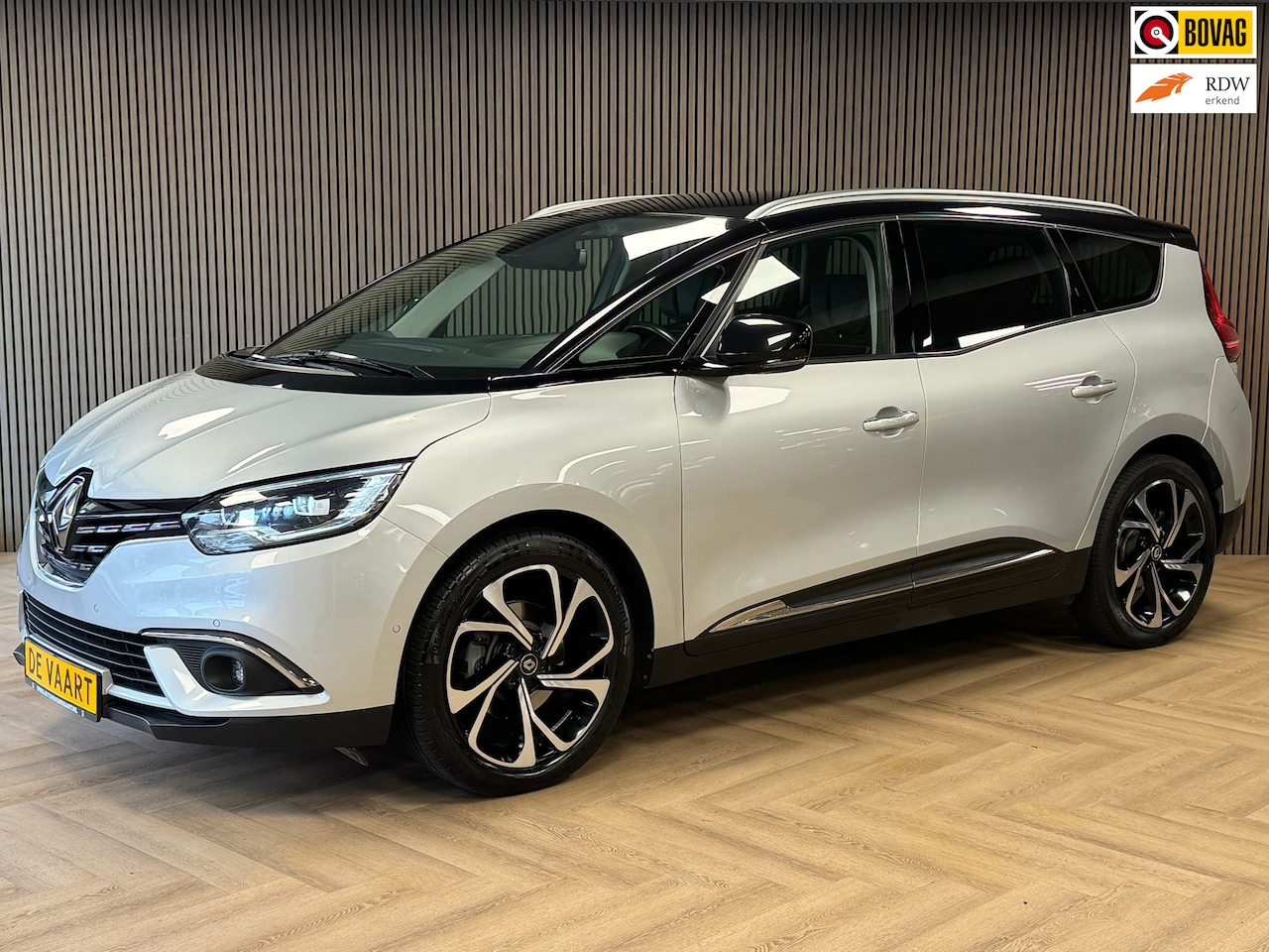 Renault Grand Scénic - 1.3 TCe Bose 7p. BLACK EDITION AUT. AIRCO CRUISE CAMERA NAVIGATIE STOELVERWARMING KEYLESS - AutoWereld.nl