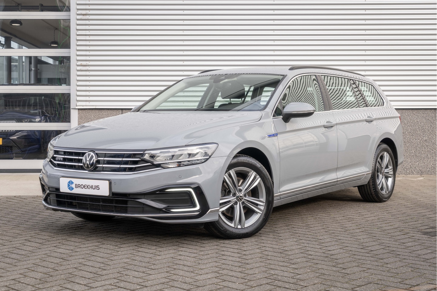 Volkswagen Passat Variant - 1.4 TSI 218PK PHEV GTE Business | Camera| Trekhaak | Stoelverwarming| - AutoWereld.nl