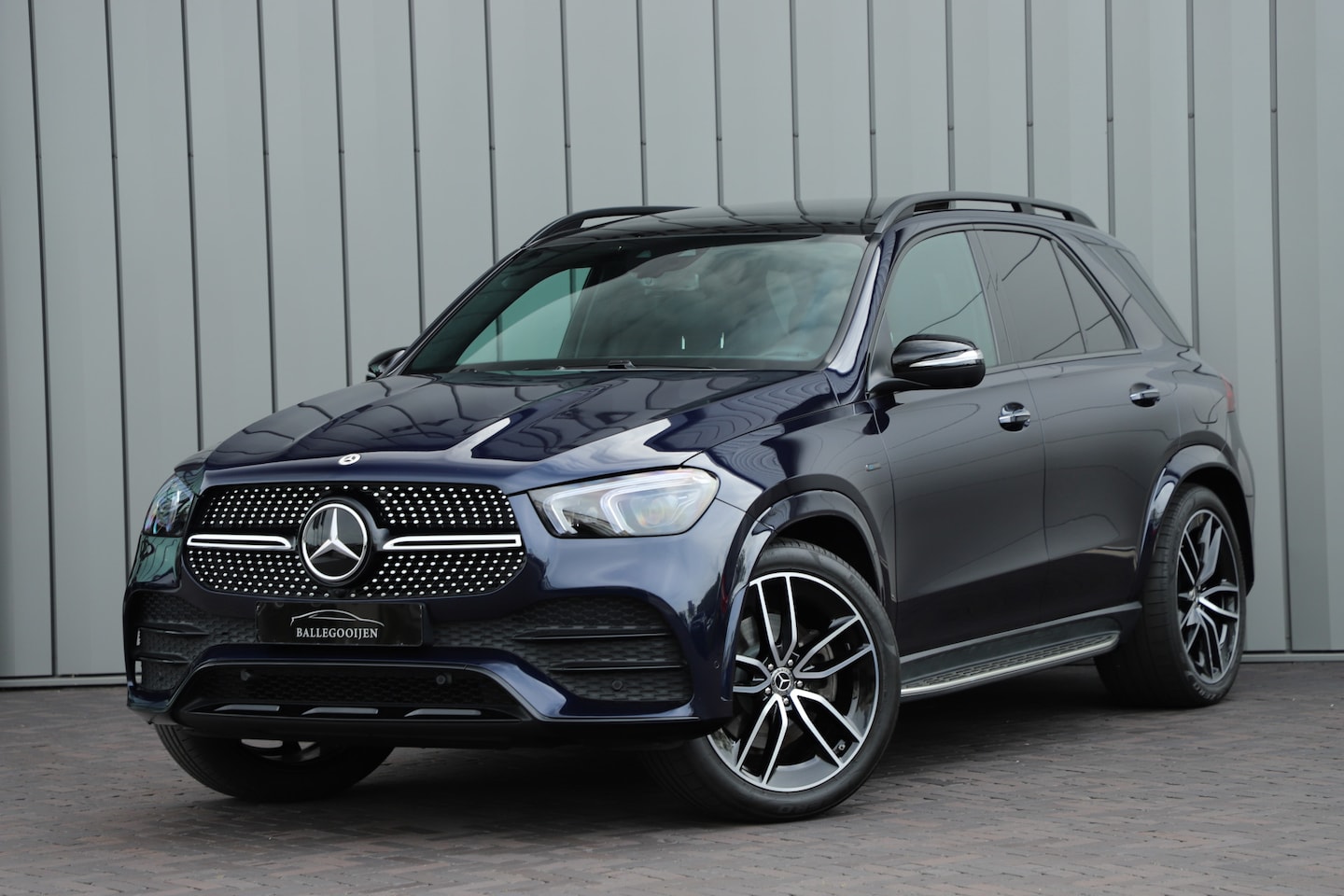 Mercedes-Benz GLE-Klasse - 350 de AMG 4-Matic Luchtvering | Head-up | Keyles-go | Entertainment achterin | Multi-beam - AutoWereld.nl