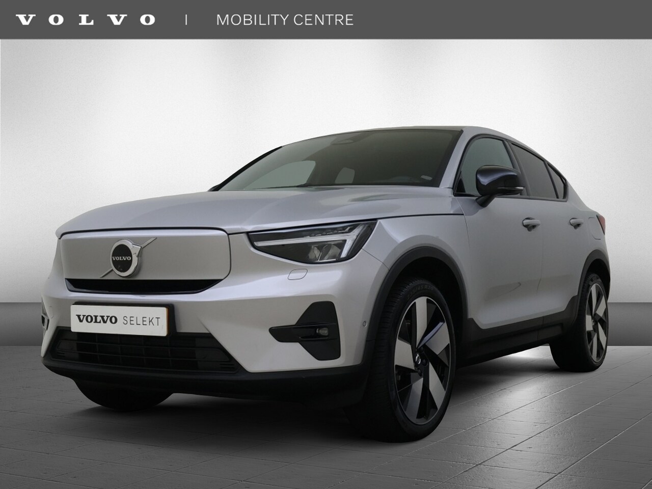 Volvo C40 - Extend. Range Ultra 82kWh | All-Seasonbanden | 20" LMV | 360 cam - AutoWereld.nl