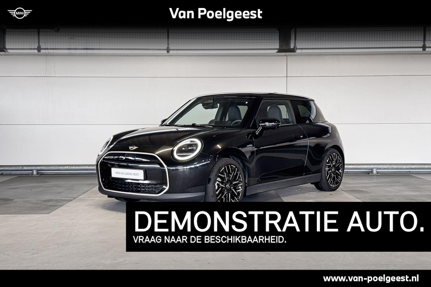 MINI Mini-Electric - Cooper 3-deurs Cooper E Favoured M 40.7 kWh - AutoWereld.nl