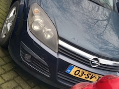 Opel Astra - 1.6 Executive