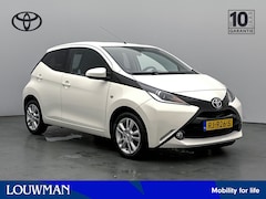 Toyota Aygo - 1.0 VVT-i X-Joy Limited | Climate Control | Navigatie | Achteruitrijcamera | LM Velgen |