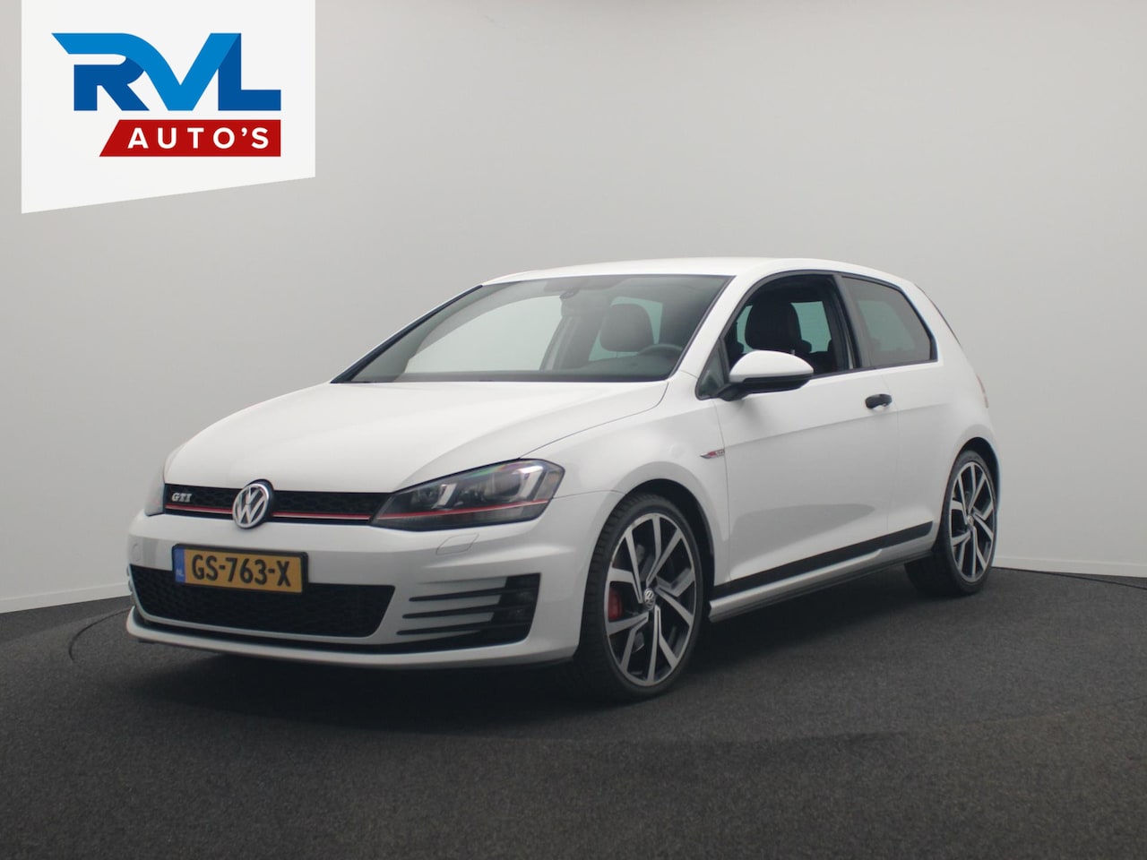 Volkswagen Golf - 2.0 TSI GTI Performance 230PK Leder Navigatie - AutoWereld.nl