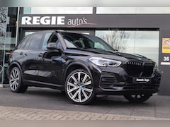 BMW X5 - xDrive45e Panoramadak Laser Led Leer HuD