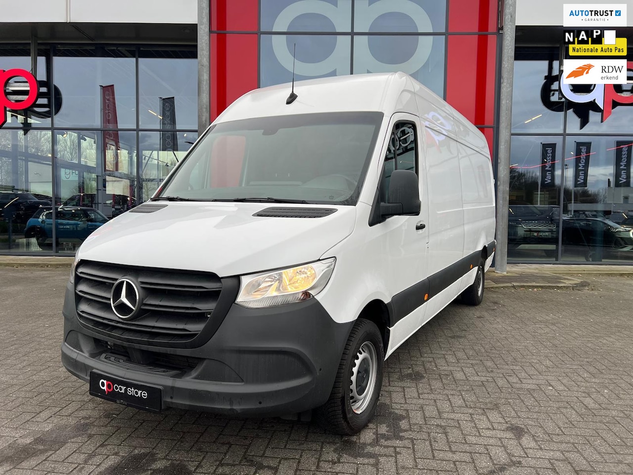 Mercedes-Benz Sprinter - 317 1.9 CDI L3H2 RWD Functional 317 1.9 CDI L3H2 RWD Functional - AutoWereld.nl