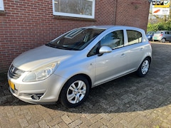 Opel Corsa - 1.4-16V Enjoy