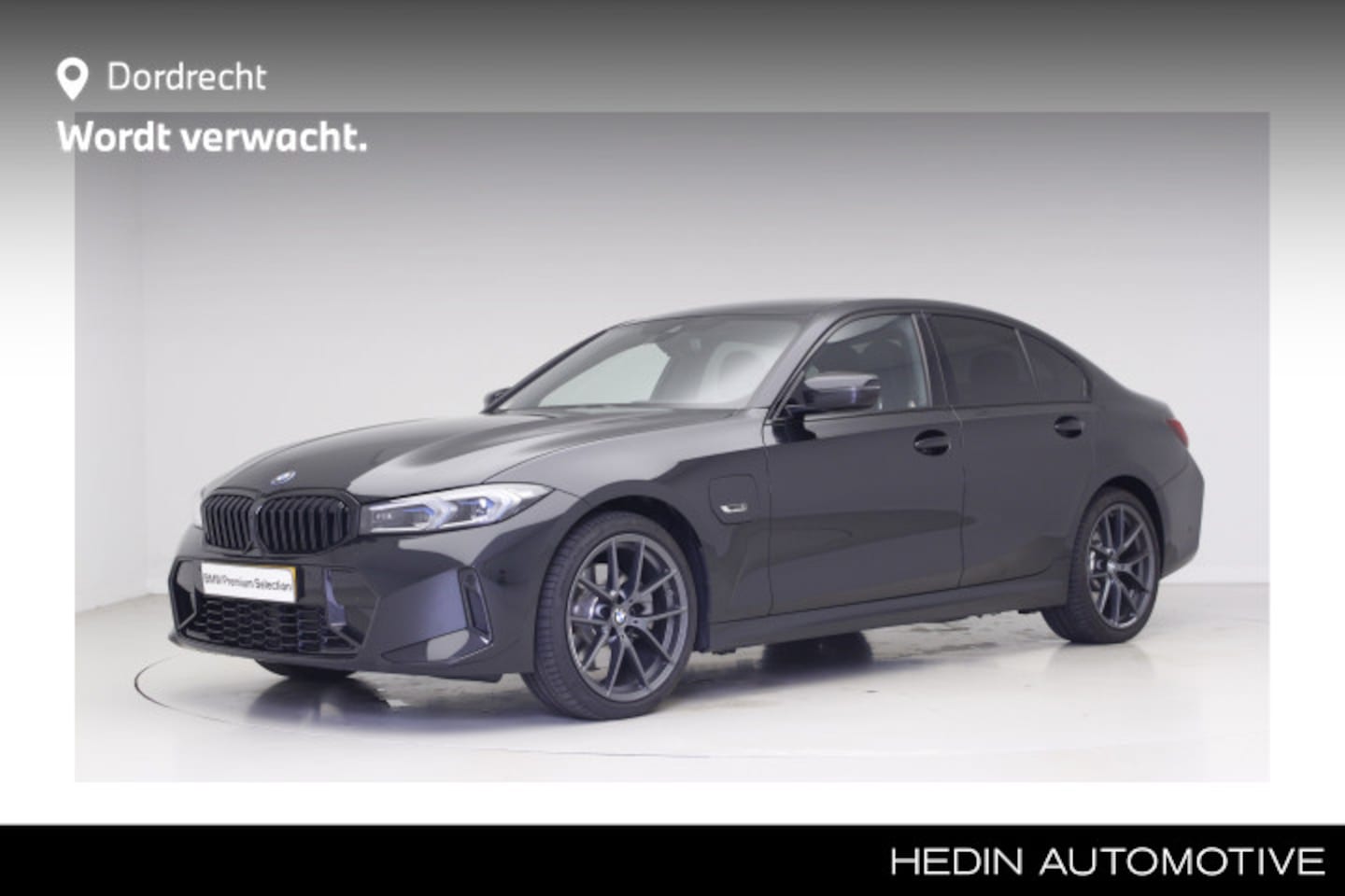 BMW 3-serie - 320e M-Sport | 19" M-Performance | Leder | Camera - AutoWereld.nl