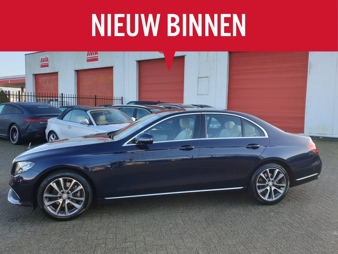 Mercedes-Benz E-klasse - 200 Ambition *luchtvering *memory *trekhaak *technology - AutoWereld.nl