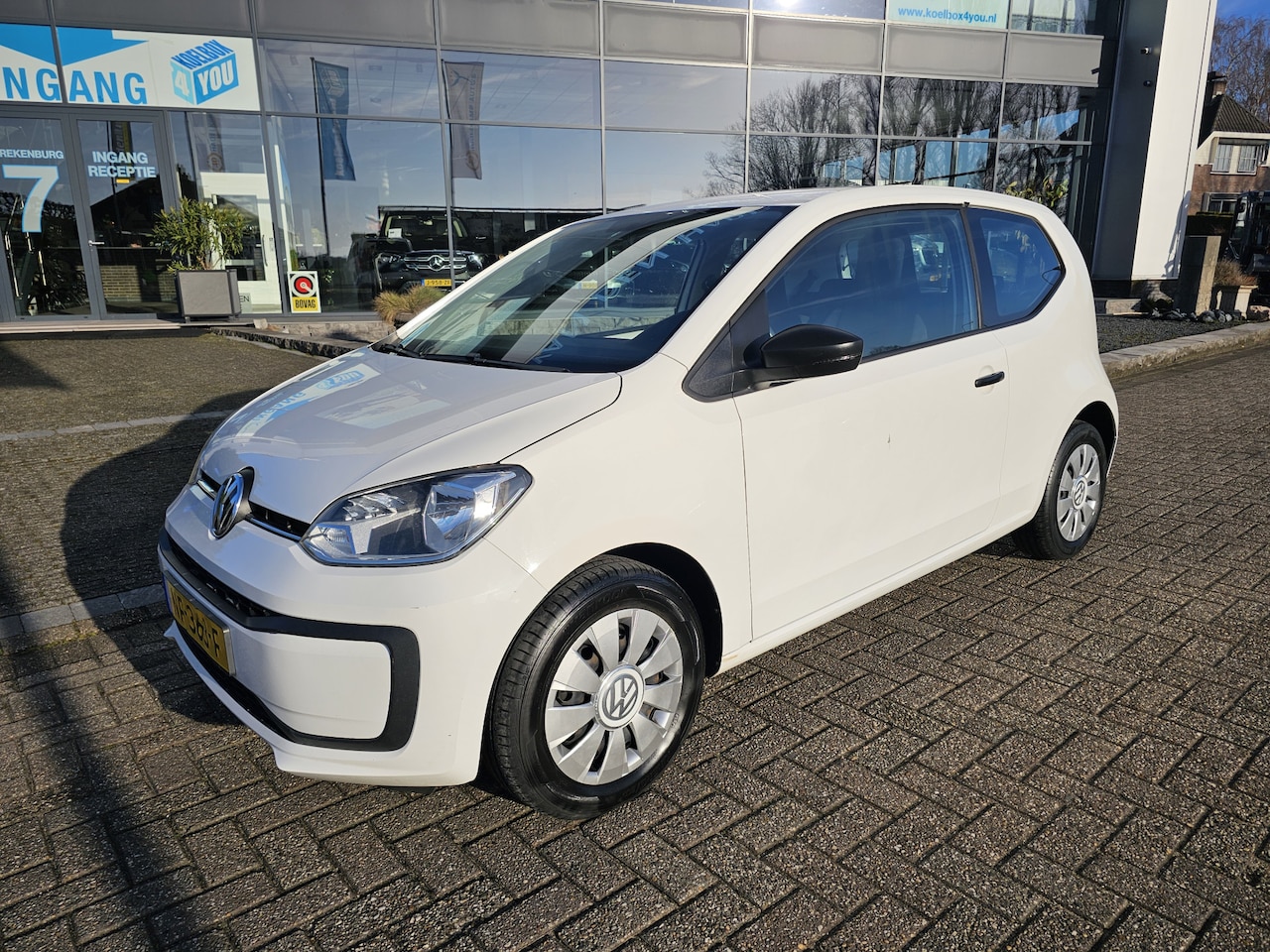 Volkswagen Up! - 1.0 BMT take up! * Eerste eigenaar * NAP * Airco * - AutoWereld.nl