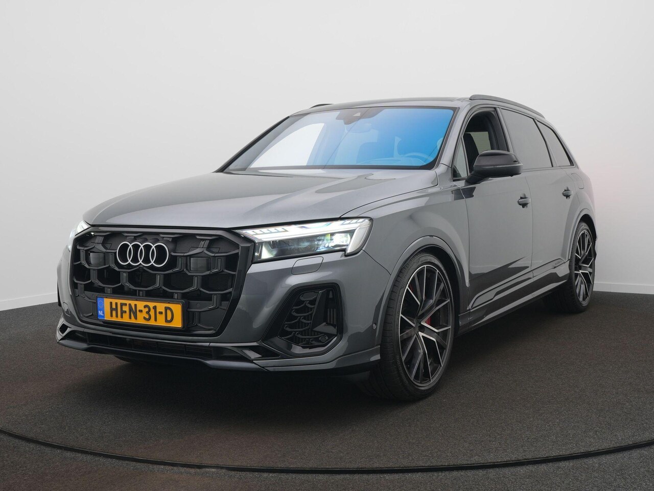 Audi Q7 - 60 TFSI e quattro Pro Line S Competition 22inch | Achter.Besturing| B&O | Laser | Trekhaak - AutoWereld.nl