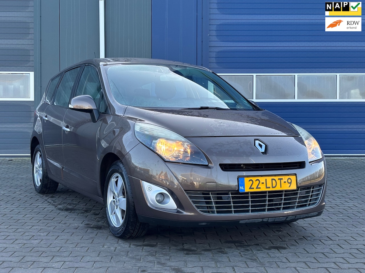 Renault Grand Scénic - 2.0 Dynamique | "167.000 KM" N.A.P. + Automaat | - AutoWereld.nl