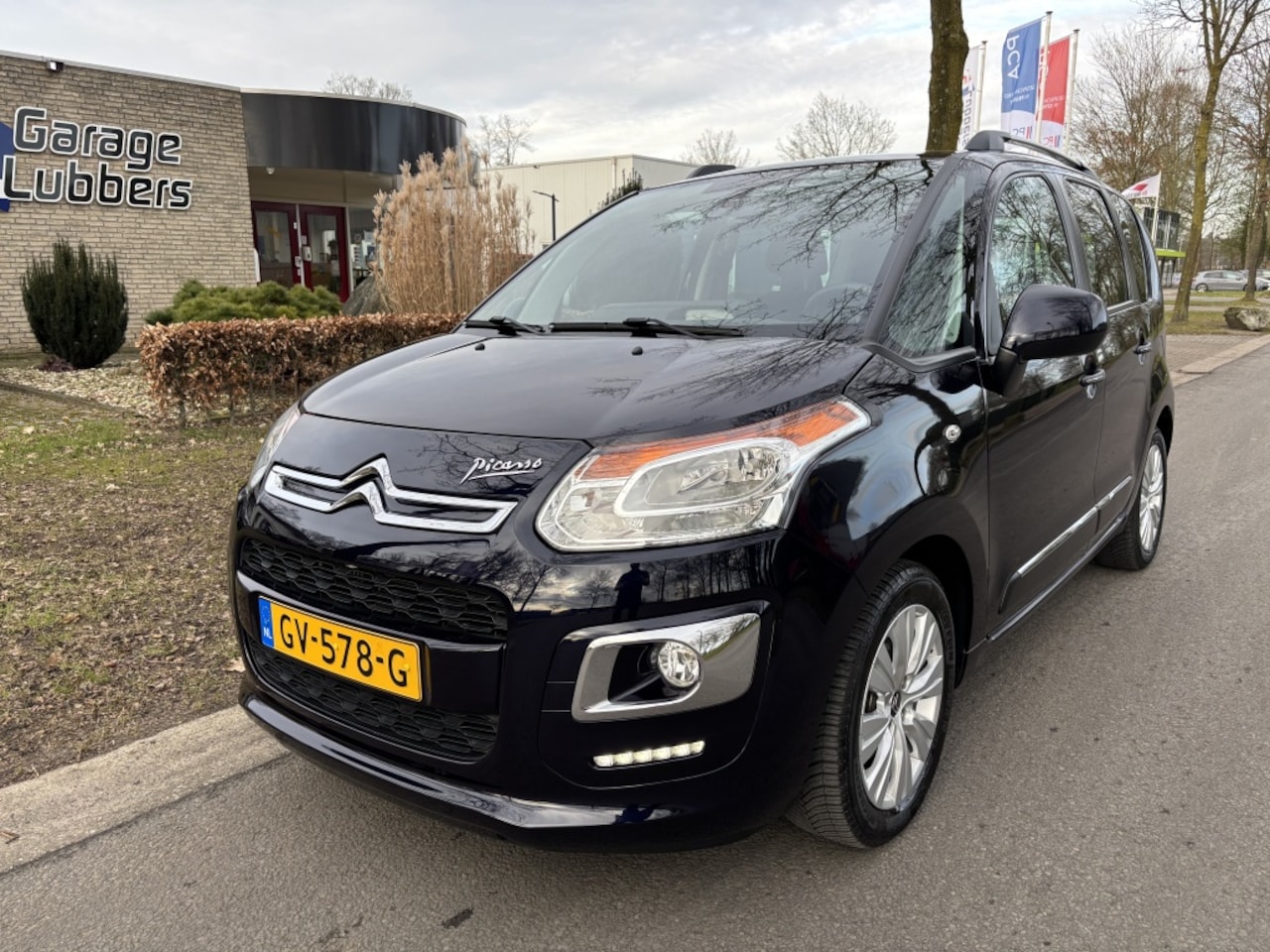 Citroën C3 Picasso - 1.2 PureTech Exclusive 1.2 PureTech 110pk Exclusive - AutoWereld.nl