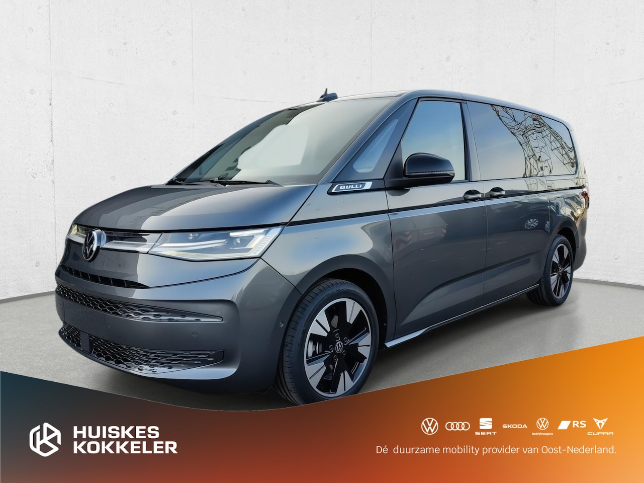 Volkswagen Multivan - 1.5 eHybrid 4-Motion L2 Bulli Edition 7-zits | IQ-Light | Panoramadak | Trekhaak | 2025 Mo - AutoWereld.nl