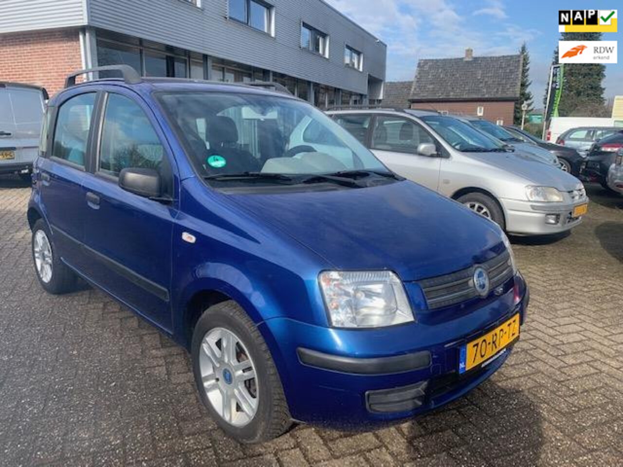 Fiat Panda - 1.2 SportSound 2005 € 1.750,- Airco 1 Jr. Apk Zo mee. - AutoWereld.nl