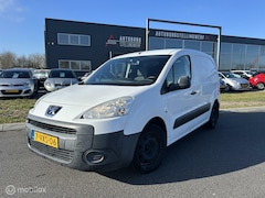 Peugeot Partner - bestel 120 1.6 e-HDI L1 XT Aut. [ MARGE trekhaak airco NAP ]