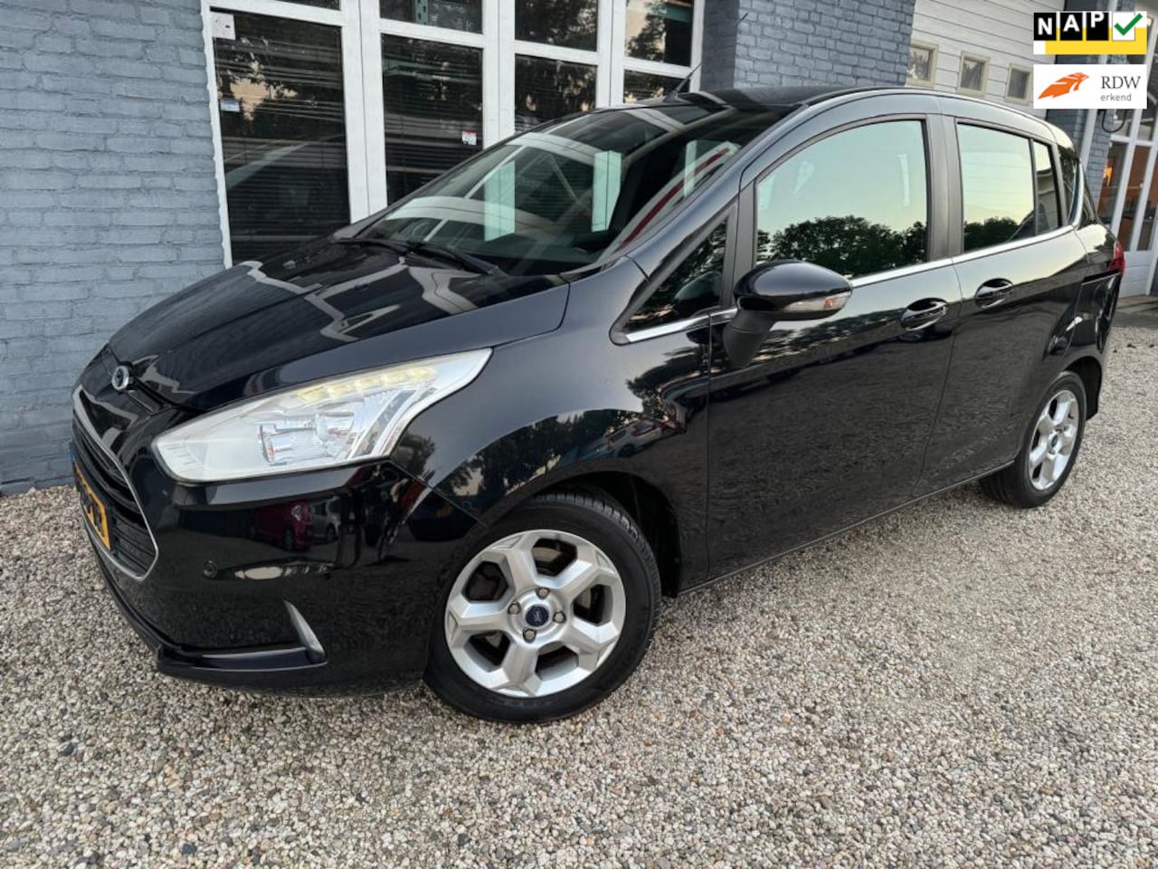 Ford B-Max - 1.0 EcoBoost Titanium EXTRA VEEL OPTIES - AutoWereld.nl