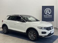 Volkswagen T-Roc - TIJDENS CARNAVAL OPEN OP AFSPRAAK 06-15025420 * 1.5 TSI 150pk DSG SPORT+ AUTOMAAT | NAVI |