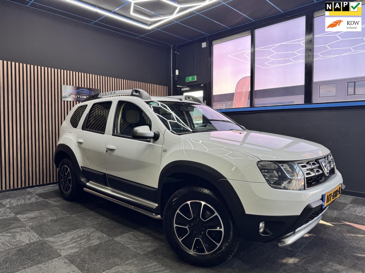 Dacia Duster - 1.2 TCe 4x2 Prestige navi Leder Trekhaak Zeer nette Auto!! - AutoWereld.nl