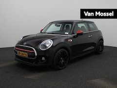 MINI Cooper - 1.5 | LMV | Parkeer sensoren | Navigatie | Airco | Cruise control | Bluetooth