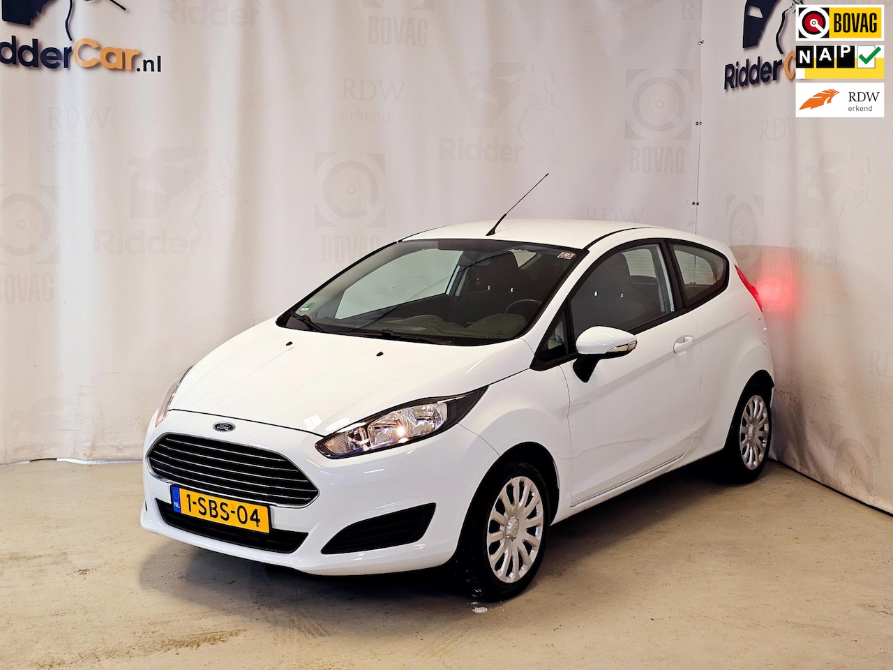 Ford Fiesta - 1.0 Style|2E EIG|NAP|TREKHAAK|AIRCO|RADIO|APK 01-26| - AutoWereld.nl