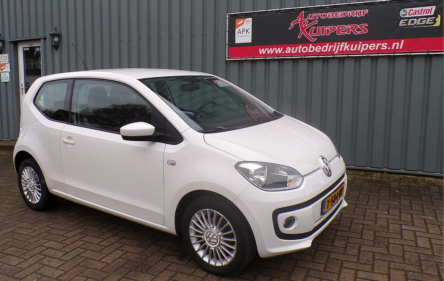 Volkswagen Up! - 1.0 high up! Airco.Lm.velgen.Electr.pakket - AutoWereld.nl