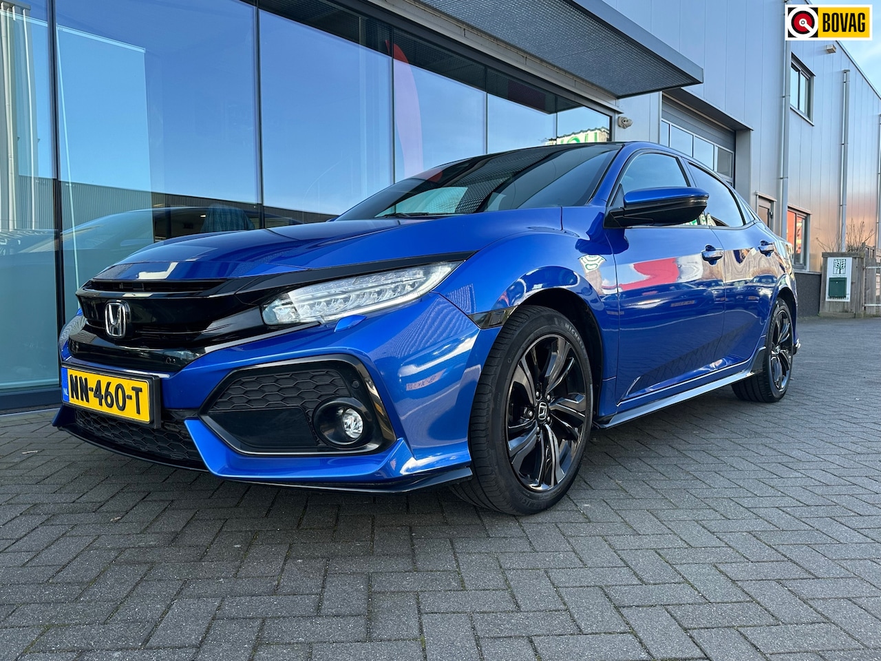 Honda Civic - 1.5 i-VTEC Sport Plus|NL Auto|Stoelverwarming|Pano|Carplay|Camera - AutoWereld.nl