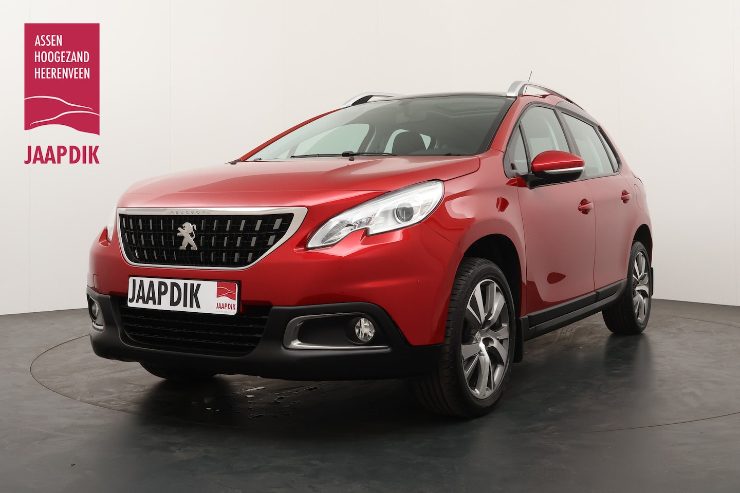 Peugeot 2008 - BWJ 2017 | 1.2 PT 111PK PREMIUM | PANO DAK | TREKHAAK | NAVI | LICHTMETAAL | AIRCO | CARPL - AutoWereld.nl