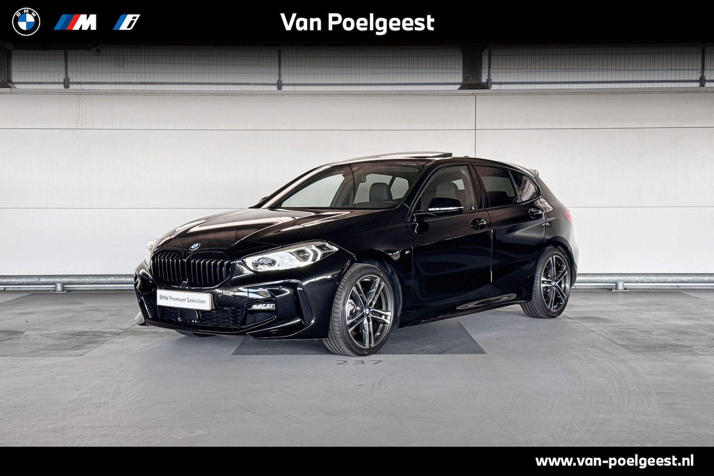 BMW 1-serie - 118i M-Sport | Travel Pack | Panoramadak - AutoWereld.nl