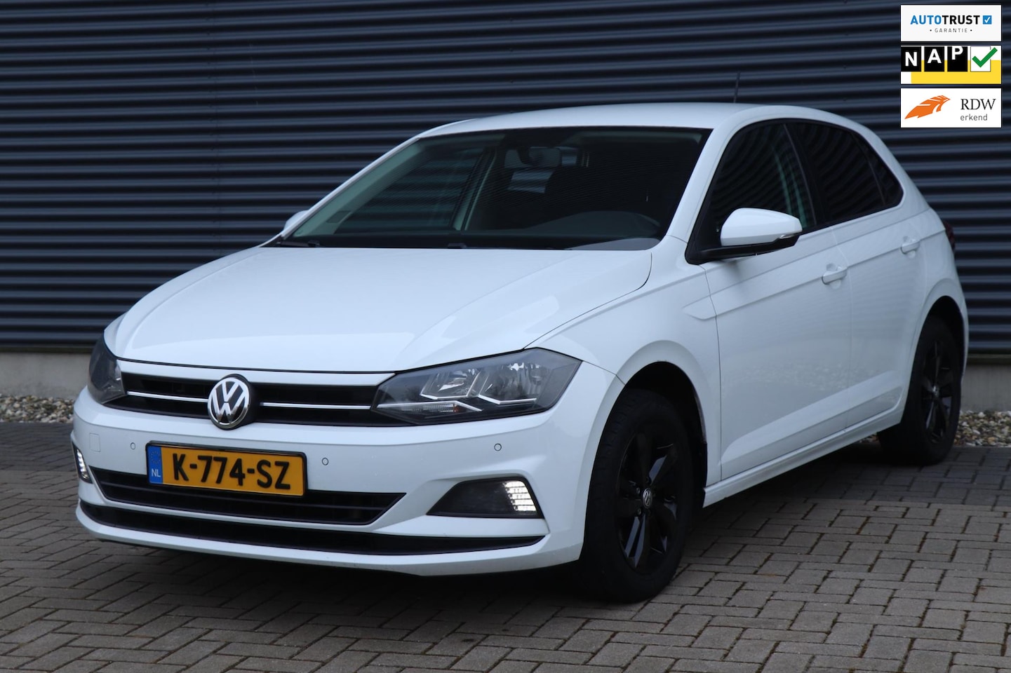 Volkswagen Polo - 1.0 TSI Highline | DSG | PDC | Dealer onderhouden | Nette auto! - AutoWereld.nl