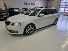 Skoda Octavia Combi - 1.6 TDI Grt Sty. Bns Autom Pano Full Options