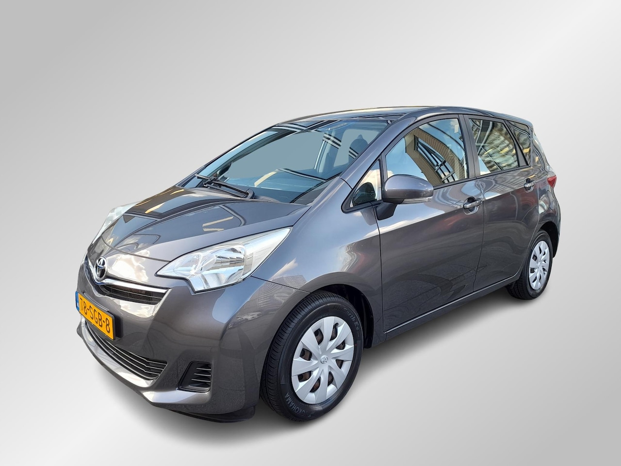 Toyota Verso S - 1.3 VVT-i Comfort 1.3 VVT-i Comfort - AutoWereld.nl