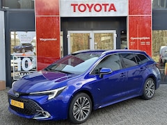 Toyota Corolla Touring Sports - 1.8 Hybrid First Edition NIEUW DIRECT LEVERBAAR ELEK-ACHTERKLEP KEYLESS STOELVERW NAVI