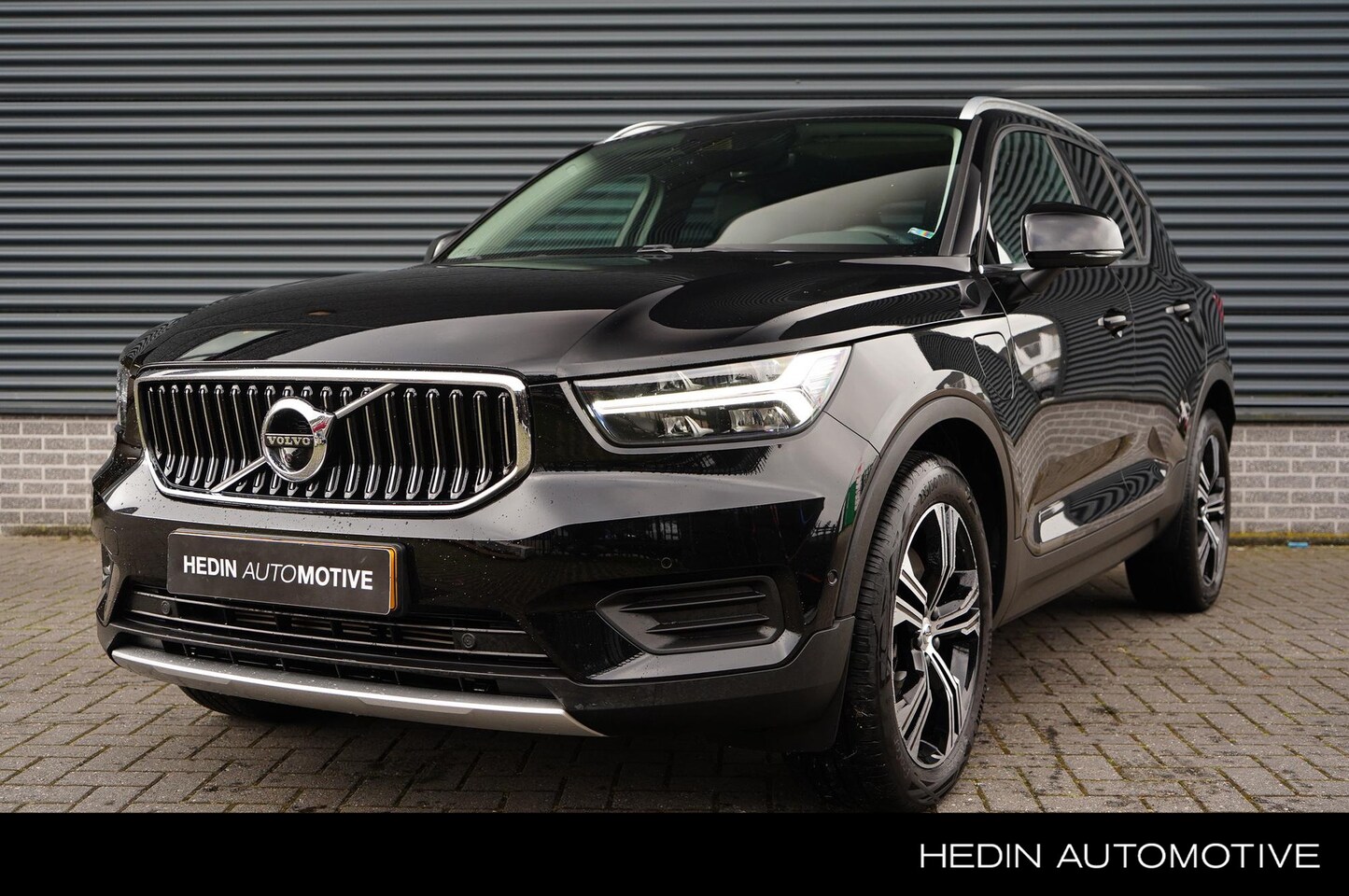 Volvo XC40 - 1.5 T4 Recharge Inscription | Glazen Schuifdak | 360 Camera | Lederen Bekleding | Stoel & - AutoWereld.nl