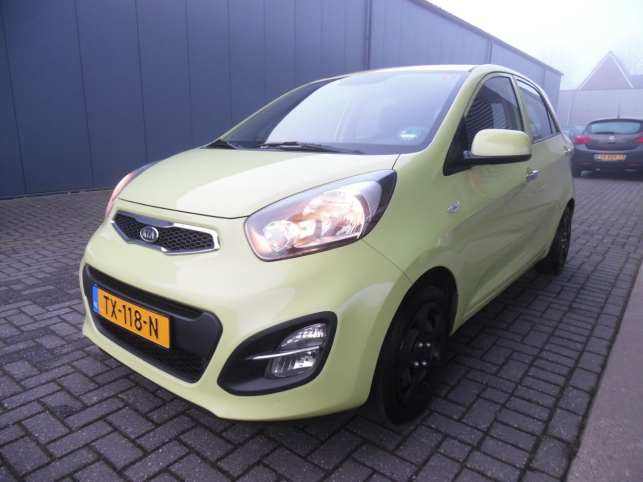 Kia Picanto - 1.0 CVVT Airco 1.0 CVVT AIRCO - AutoWereld.nl