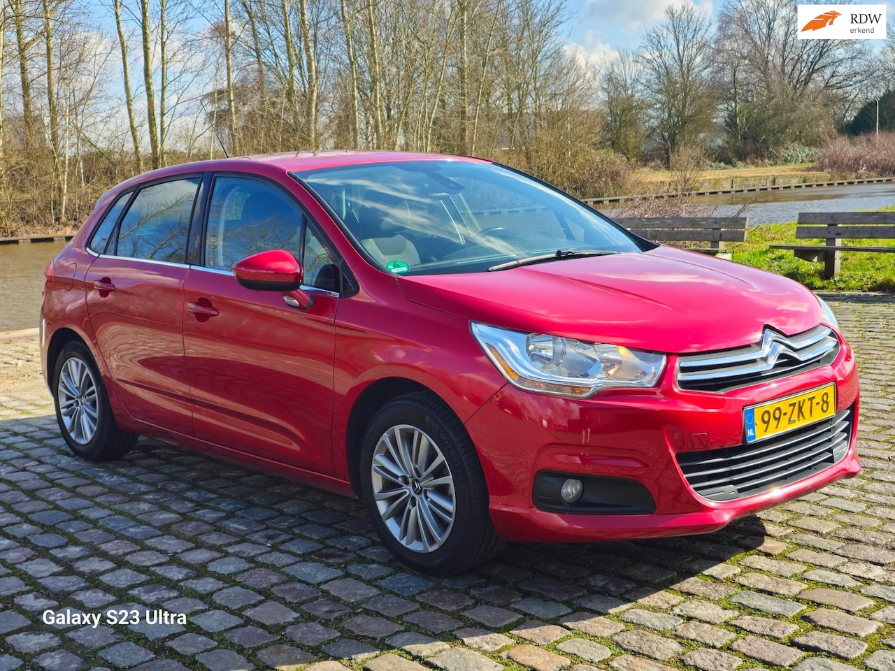 Citroën C4 - 1.6 THP Ligne Business Automaat 2e eigenaar dealer onderhouden navigatie cruis control par - AutoWereld.nl