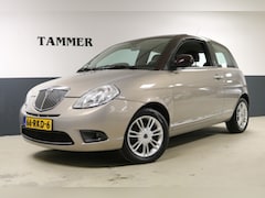 Lancia Y(psilon) - Ypsilon 1.4 Platino LEER 2e EIGENAAR NETTE AUTO