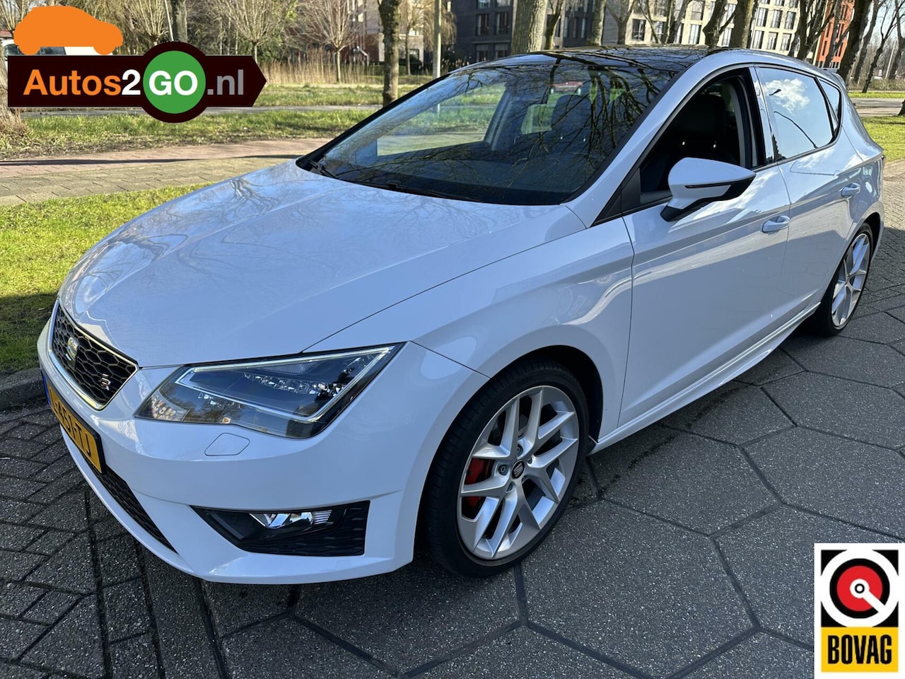 Seat Leon - 1.4 FR TSI Style Connect I Cruise Controle I Navi I parkeersensoren I Audio premium/subwoo - AutoWereld.nl