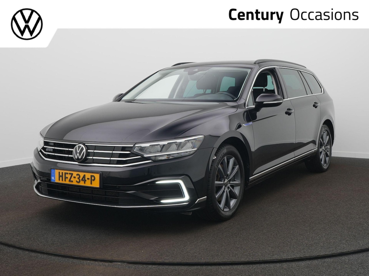 Volkswagen Passat Variant - 1.4 TSI PHEV GTE Business / Panodak / Adap. Cruise / Stoelverwarming / Camera - AutoWereld.nl