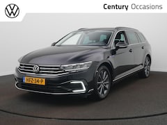 Volkswagen Passat Variant - 1.4 TSI PHEV GTE Business / Panodak / Adap. Cruise / Stoelverwarming / Camera