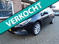 Opel Astra Sports Tourer - 1.6 CDTI Innovation Automaat / Navi / Schuifdak