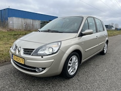 Renault Scénic - 1.6-16V Tech Line Xenon/Navi/PDC/Pano/clima/Cruise